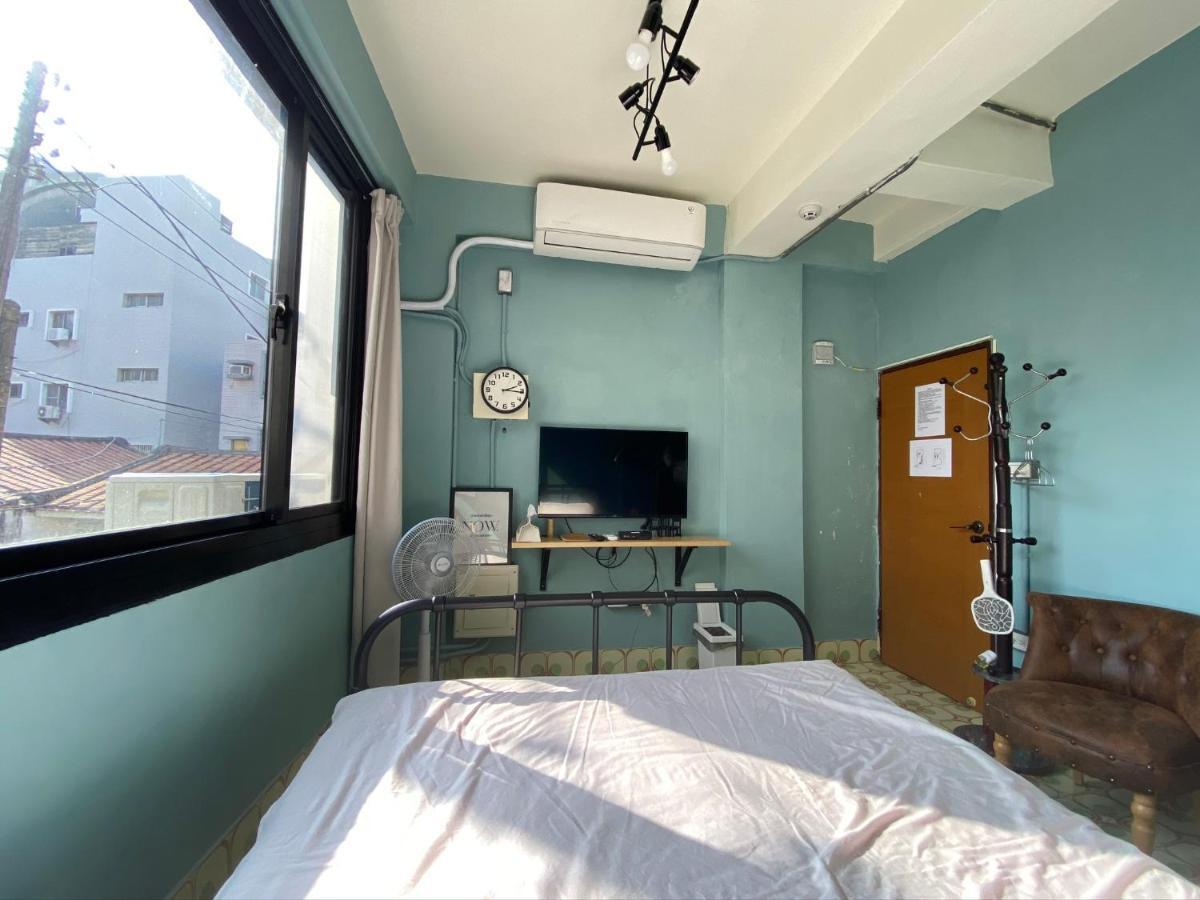 A Fat At Home Tainan Exterior photo